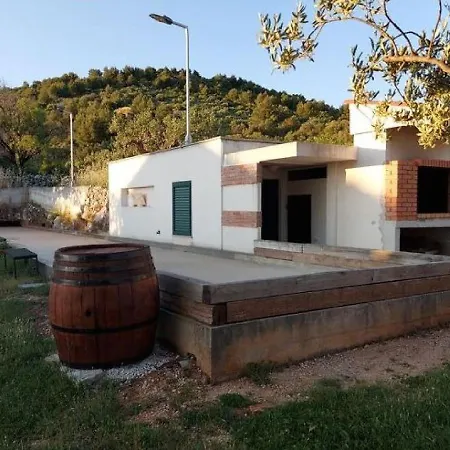 Holiday home Chic In With Private Swimming Pool *