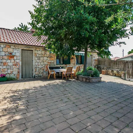 Holiday home Chic In With Private Swimming Pool