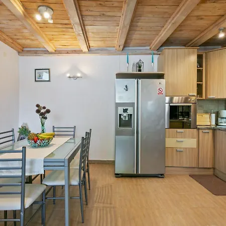 Chic In With Private Swimming Pool Holiday home Marina