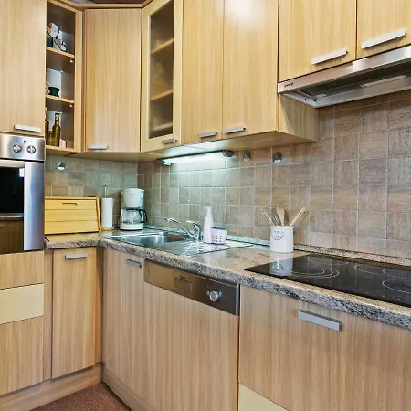 In Near Beaches Дом отдыха *